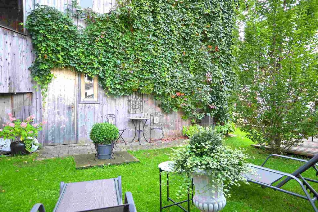 Vonkajšia záhrada v ubytovaní Haus Marion