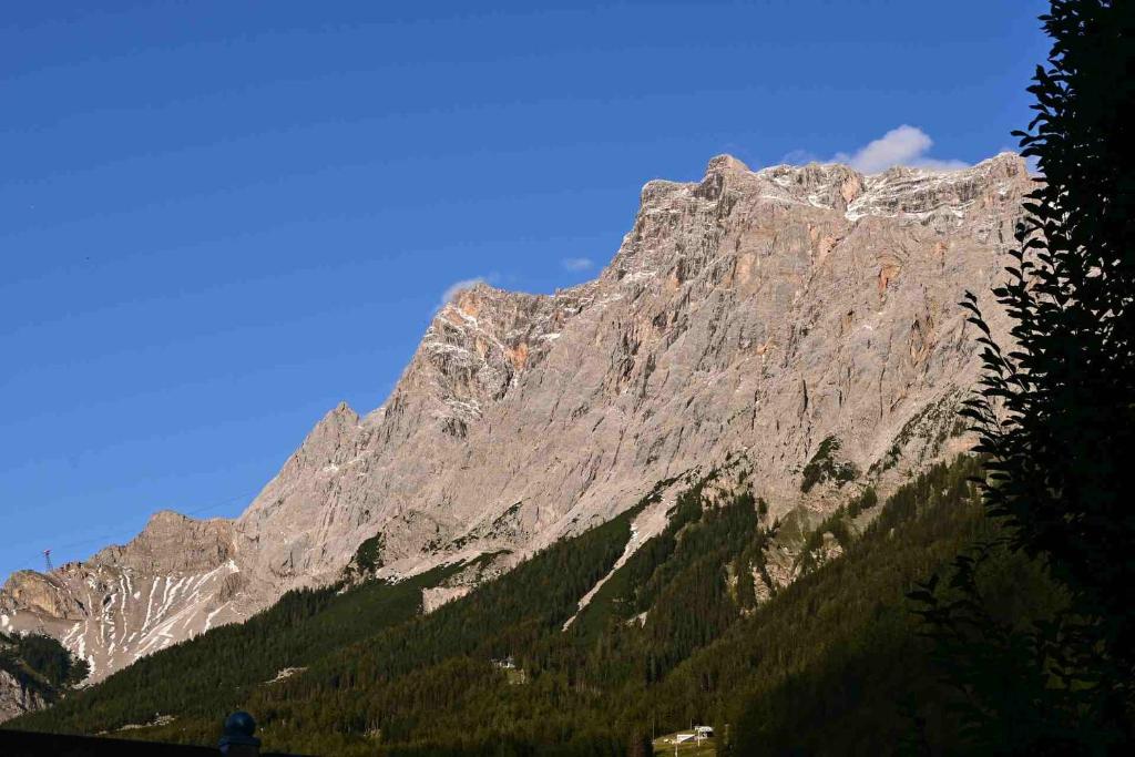 Výhľad na hory alebo výhľad na hory priamo z apartmánu