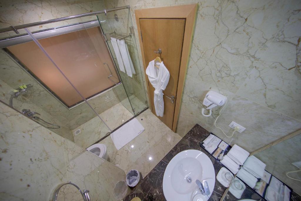 Koupelna v ubytování Golden Tulip Westlands Nairobi