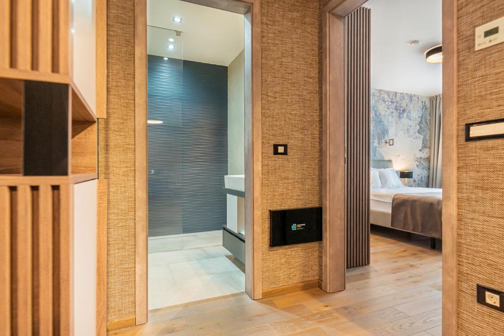 Promenada Studios - Standard Apartment With Balcony