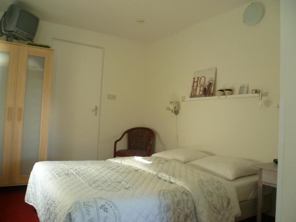 Hotel Pension Oranje - Family Room
