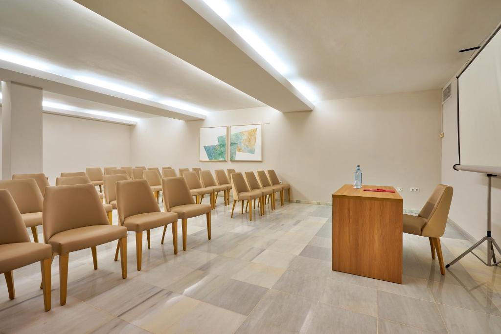 Exe Ciudad de Córdoba - Resim 21