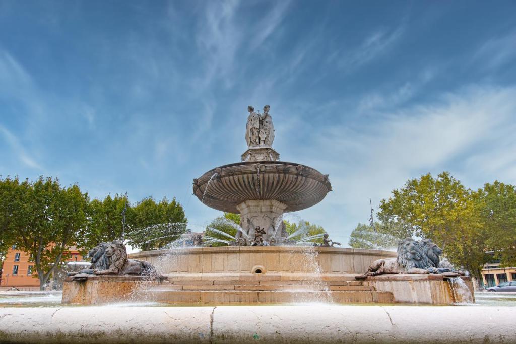 Comfort Aparthotel Aix Le Tholonet - Resim 19