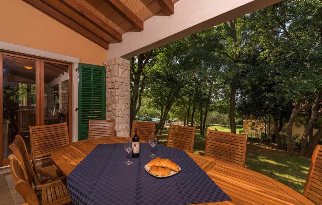 Zahrada ubytování Villa Ana Vlakovo