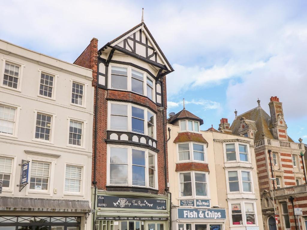 Weymouth Bay, Weymouth (updated prices 2024)