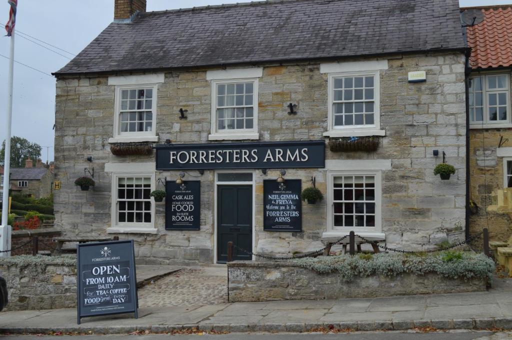 Фасада или вход на The Forresters Arms Kilburn