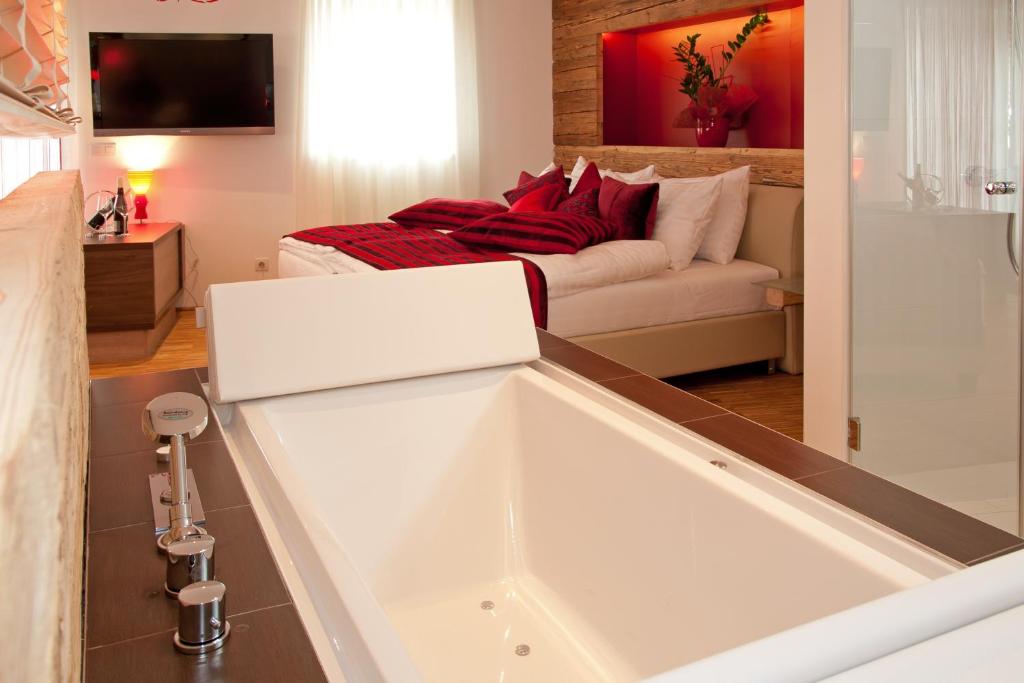TV a/nebo společenská místnost v ubytování Deluxe Apartment Sonnleitner - ADULTS ONLY