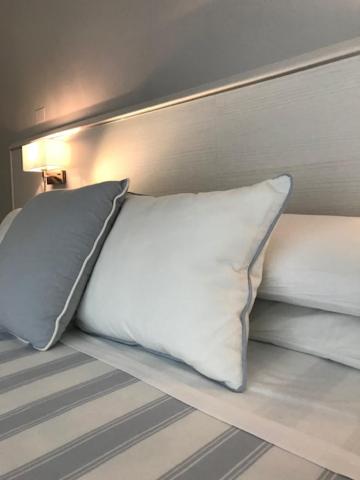 Postel nebo postele na pokoji v ubytování Hotel Plaza Esplanade