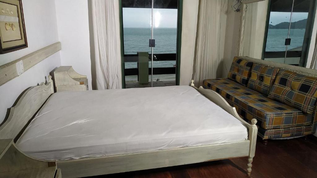  Casa em Canto Grande Frente Mar