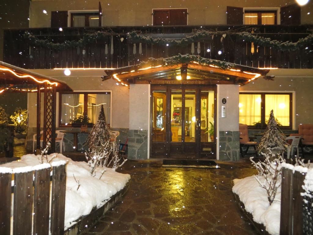 Budova, v ktorej sa hotel nachádza