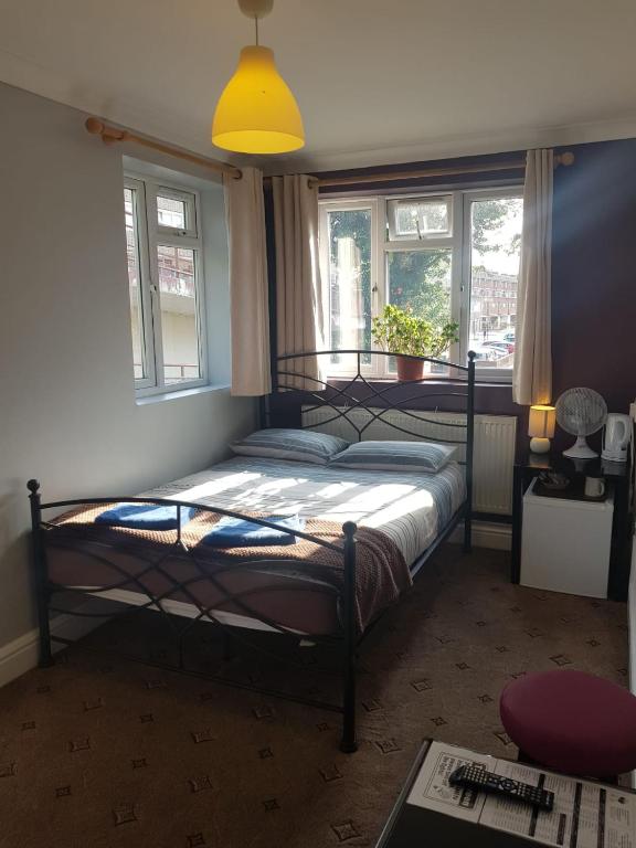 Hour Glass Hotel - Resim 34