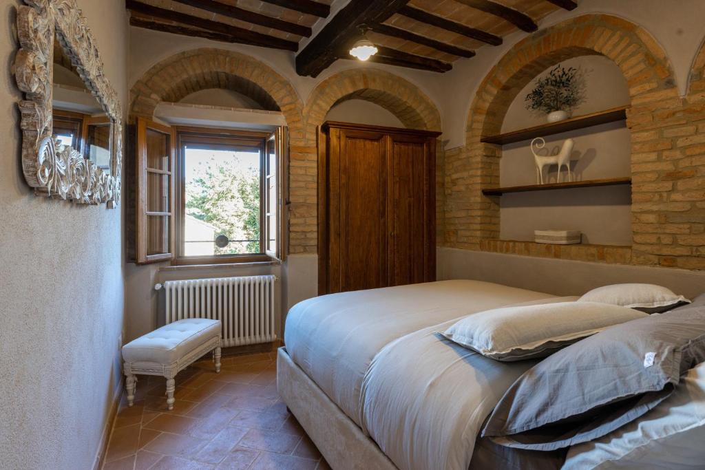Antica Loggia - Apartment With Terrace