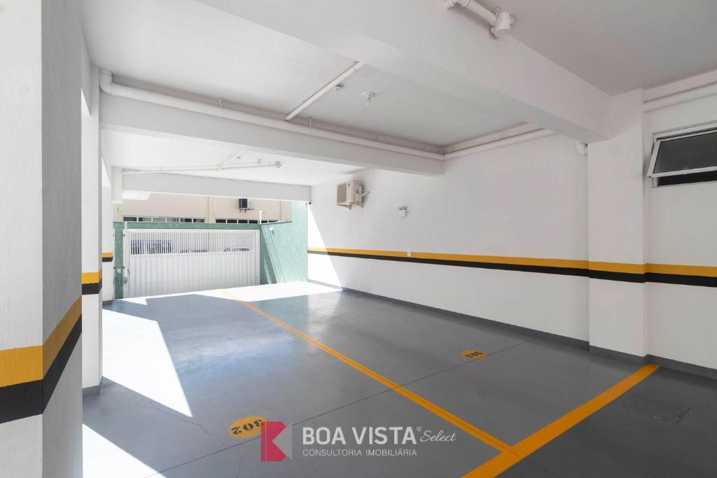  Apartamento 2 Dormitórios a 80 Metros do Mar