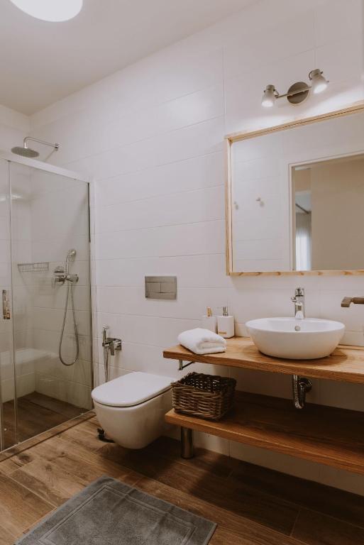 ERIEL Boutique Apartments - 13