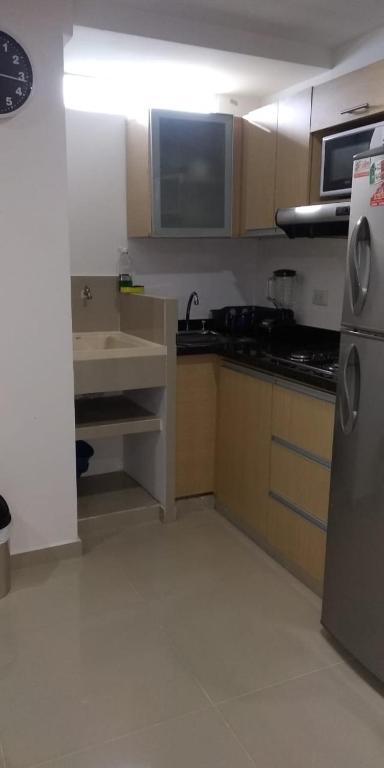 Aparta Estudios Edificio Valeria - Apartamento De Estudio