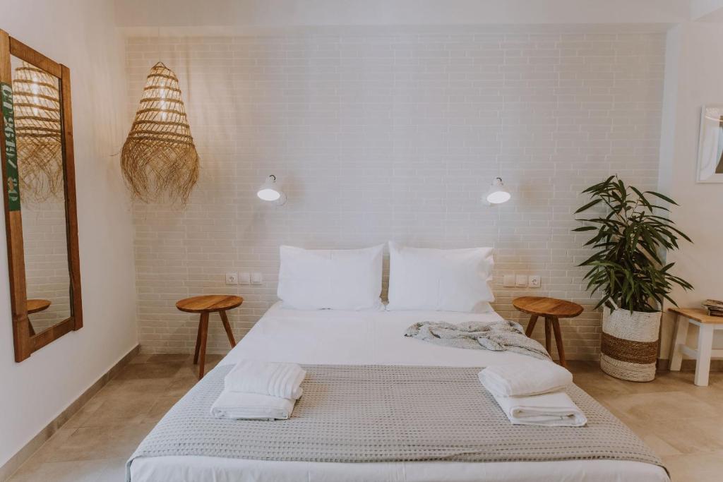 ERIEL Boutique Apartments - 17