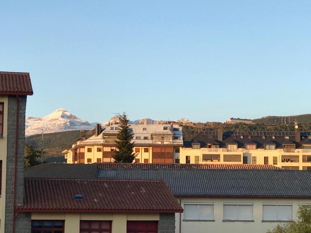 Appartement Vista Peña Oroel (Spanje Jaca) - Booking.com