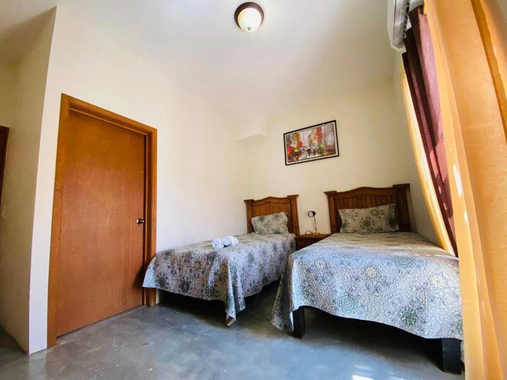 TWIN Room/BEST deal in Landa de Matamoros
