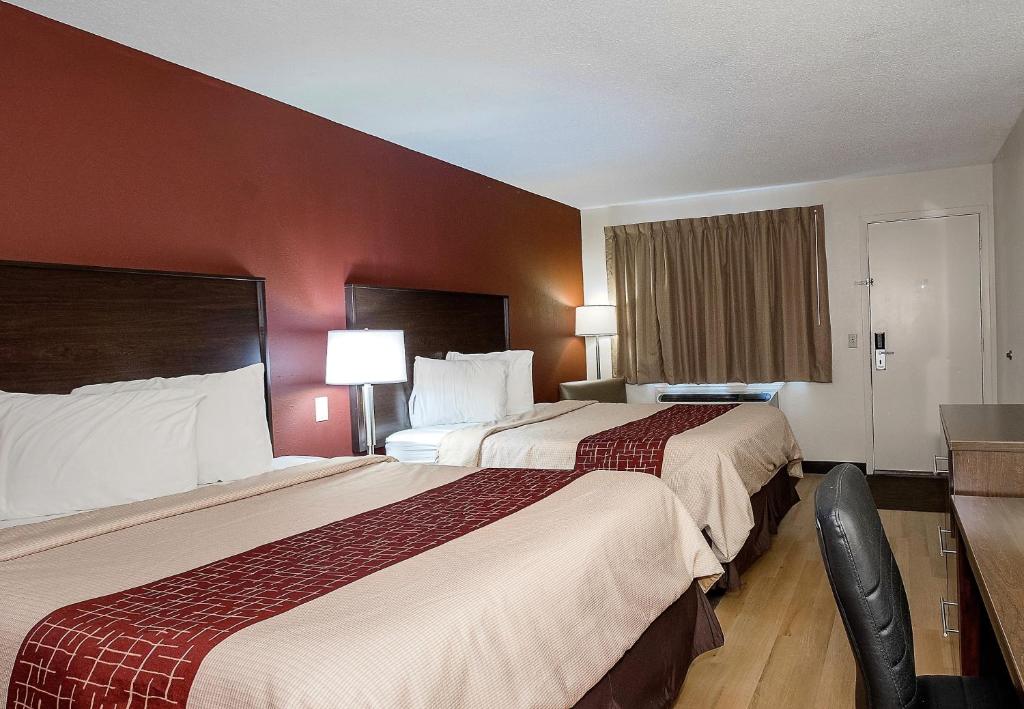 Red Roof Inn Dayton Huber Heights photo
