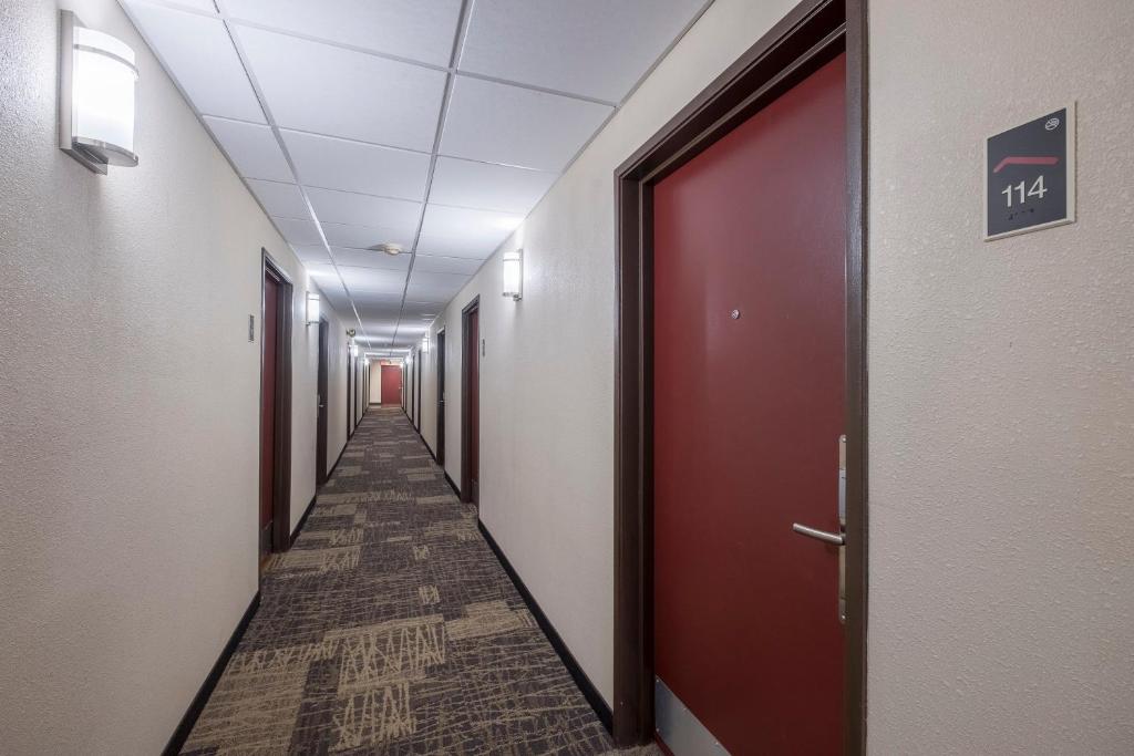 Red Roof Inn Allentown South photo