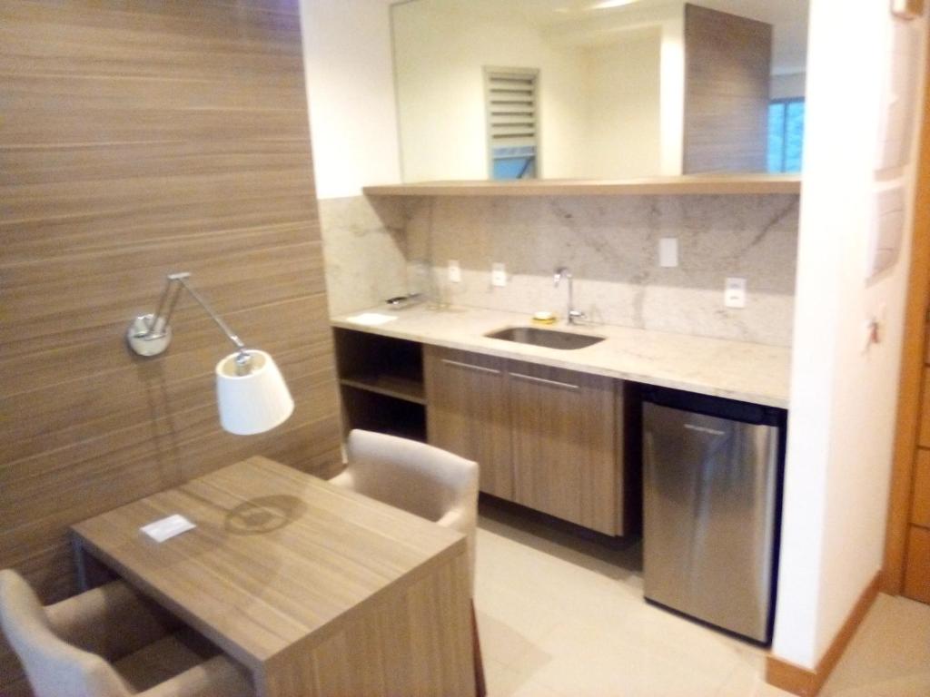  Flat Studio Rio Midas mobiliado em andar alto - Barra da Tijuca