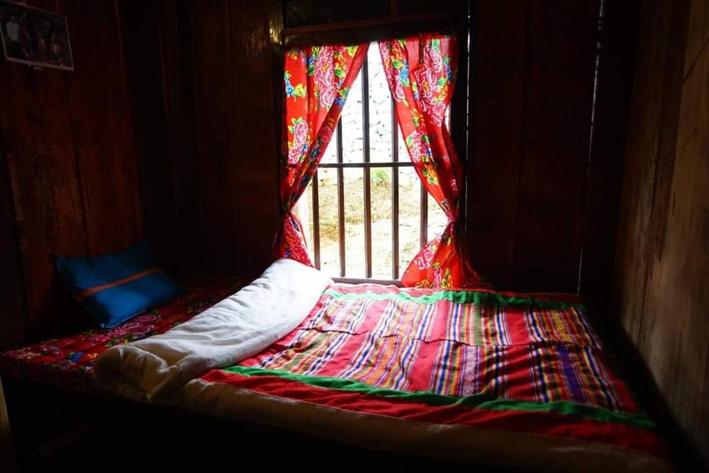 Lo Lo Homestay & Cafe Meo Vac - 16