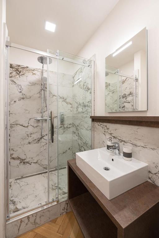 Apartsee Wellness Plzen - Resim 45