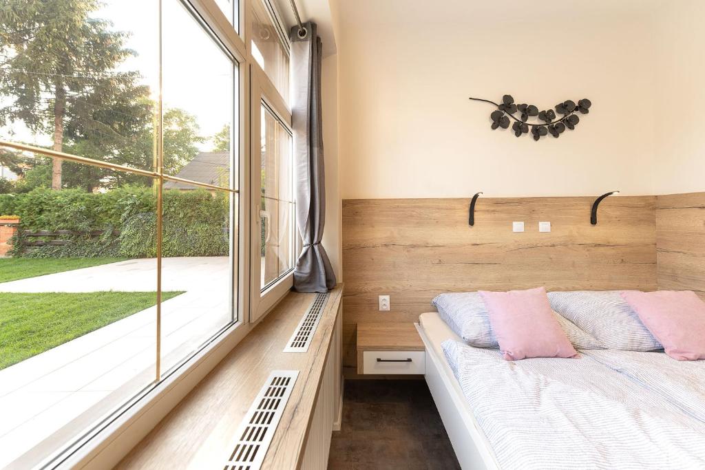 Apartsee Wellness Plzeň - Deluxe Apartment