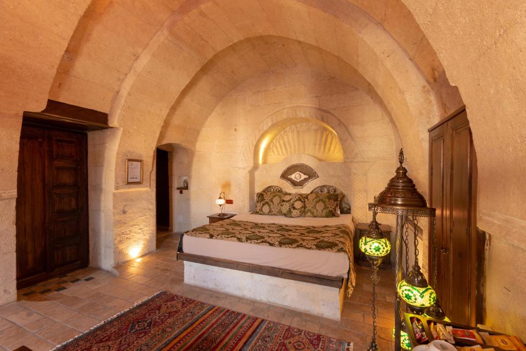 Adora Cave Suites - - 9