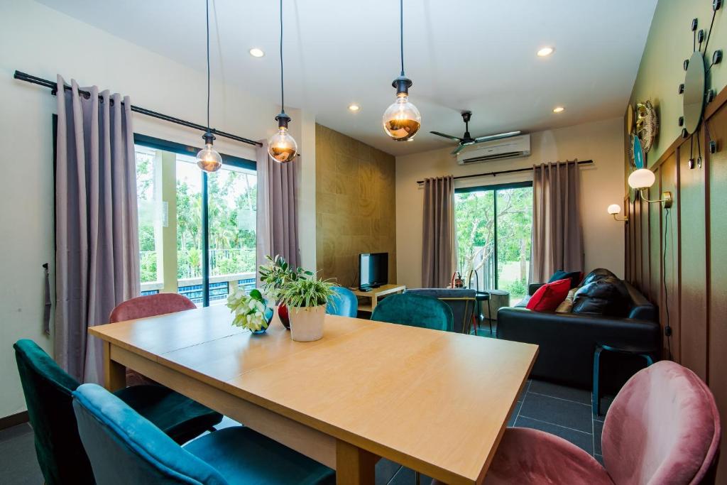 Posezení v ubytování Villa Na Pran, Pool Villa