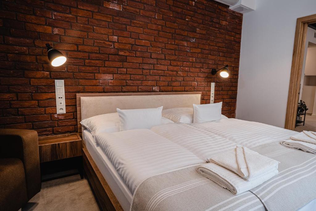 Garni Hotel DOCK Bratislava - Resim 17