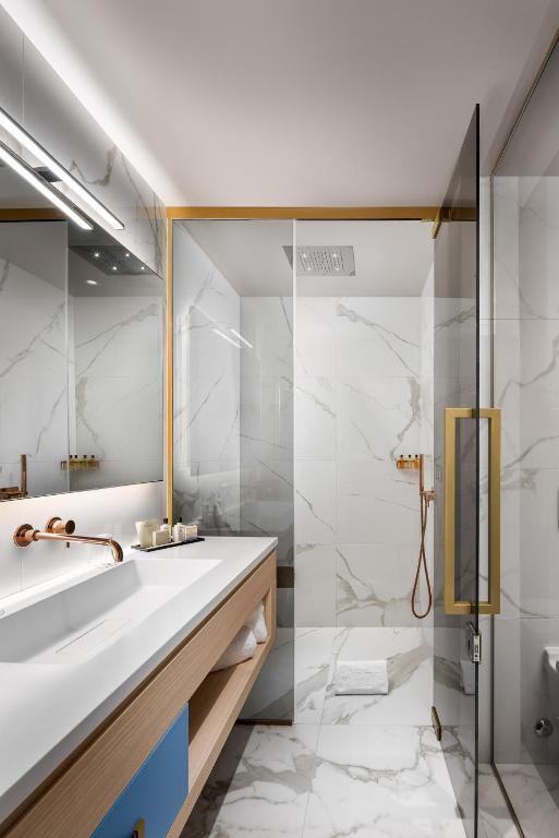 Koupelna v ubytování Hotel Vatel 4* Superior