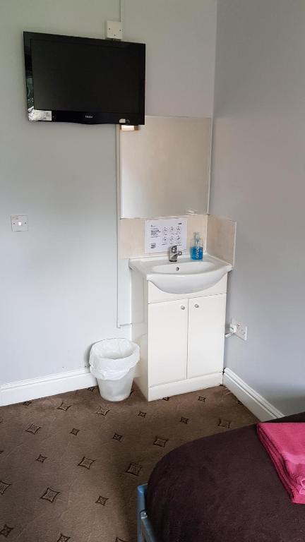 Hour Glass Hotel - Resim 43