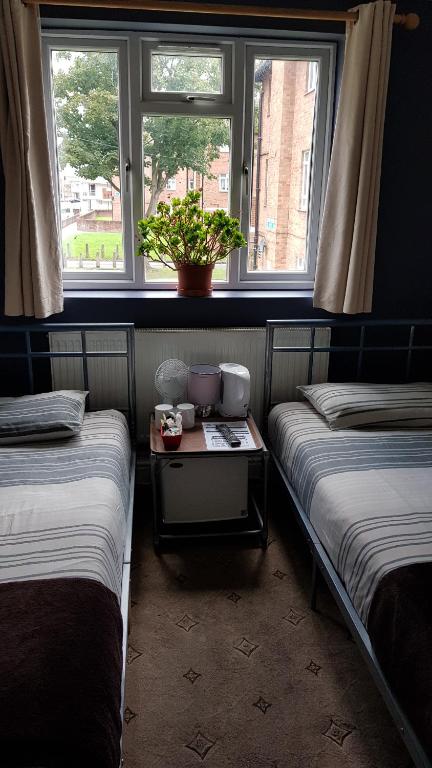 Hour Glass Hotel - Resim 44