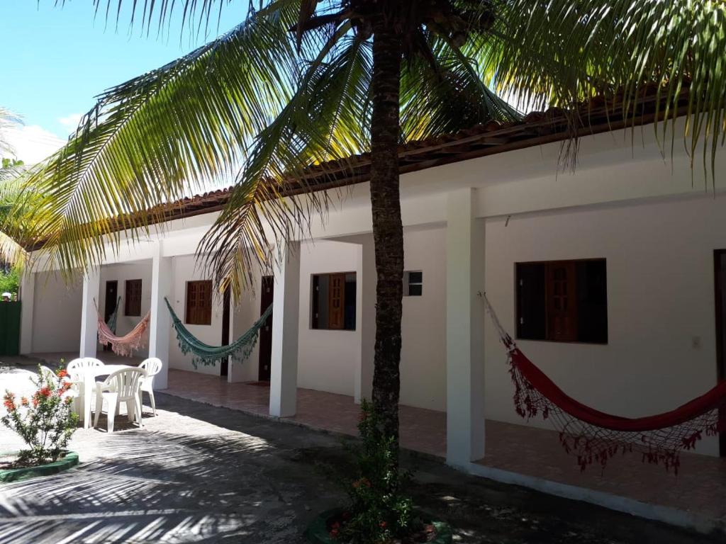 CHALES AJULULU  CHALES AJULULU