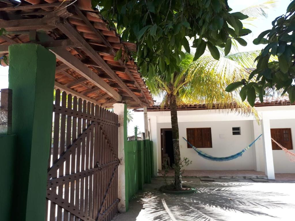 CHALES AJULULU  CHALES AJULULU