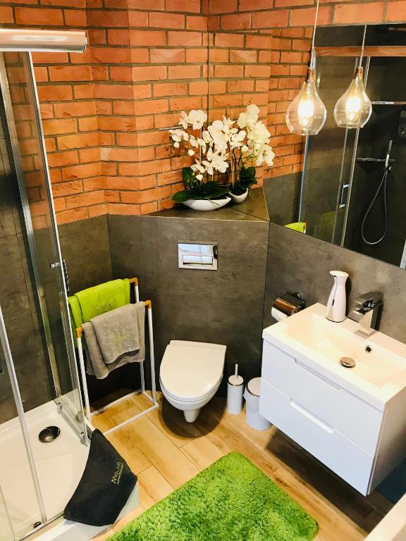 Kúpeľňa v ubytovaní Apartament MoLoo II