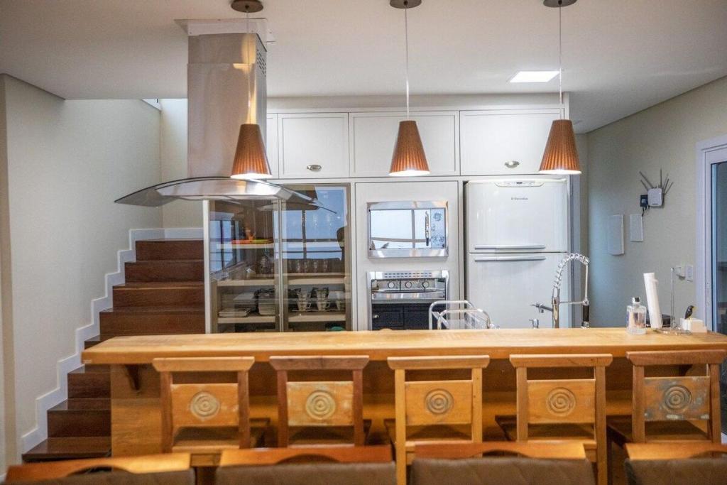  Casa Contêiner Alto Luxo