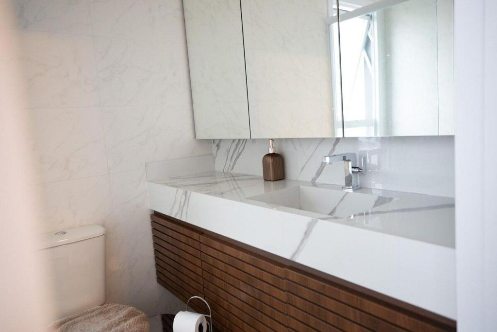  Casa Contêiner Alto Luxo