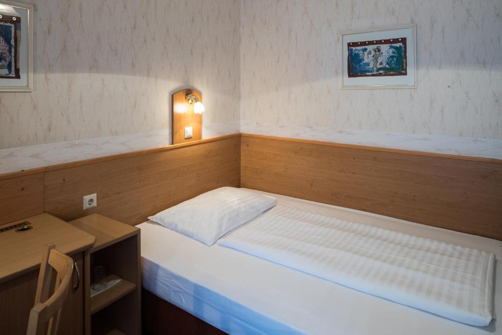 Hotel Admiral - Resim 16