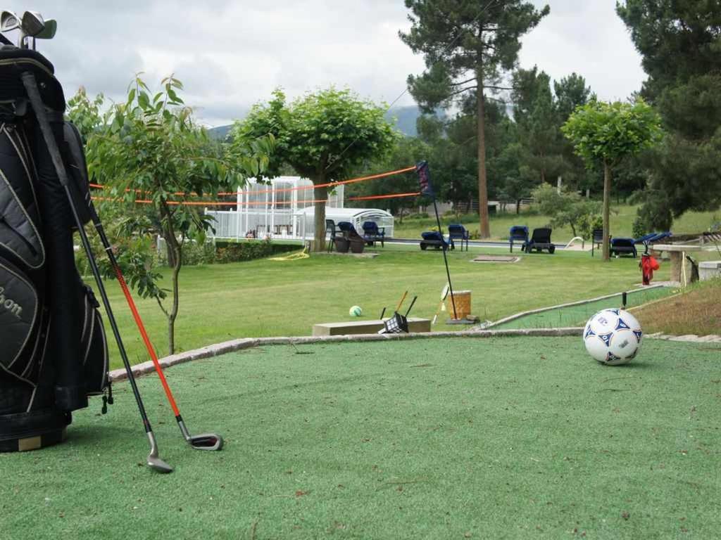 Golf v apartmánu nebo okolí