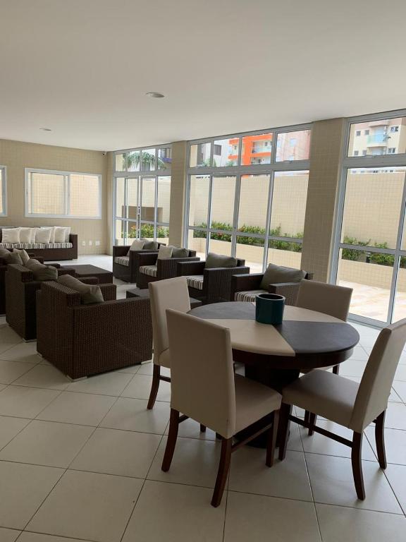  Apto MMT 80 metros da PRAIA GRANDE