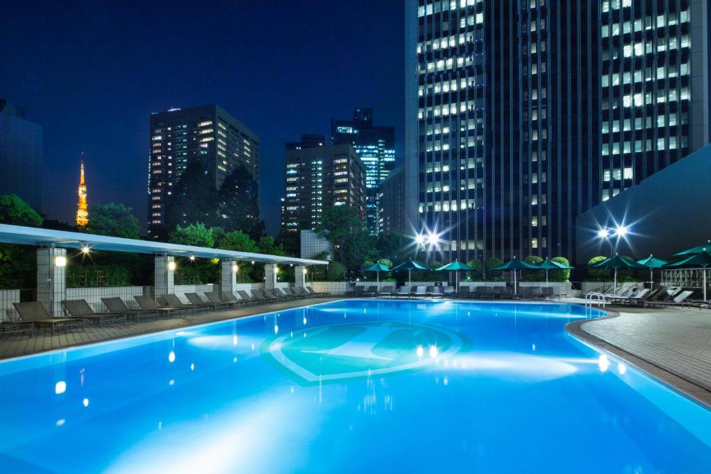 Bazén v ubytování ANA InterContinental Tokyo by IHG nebo v jeho okolí