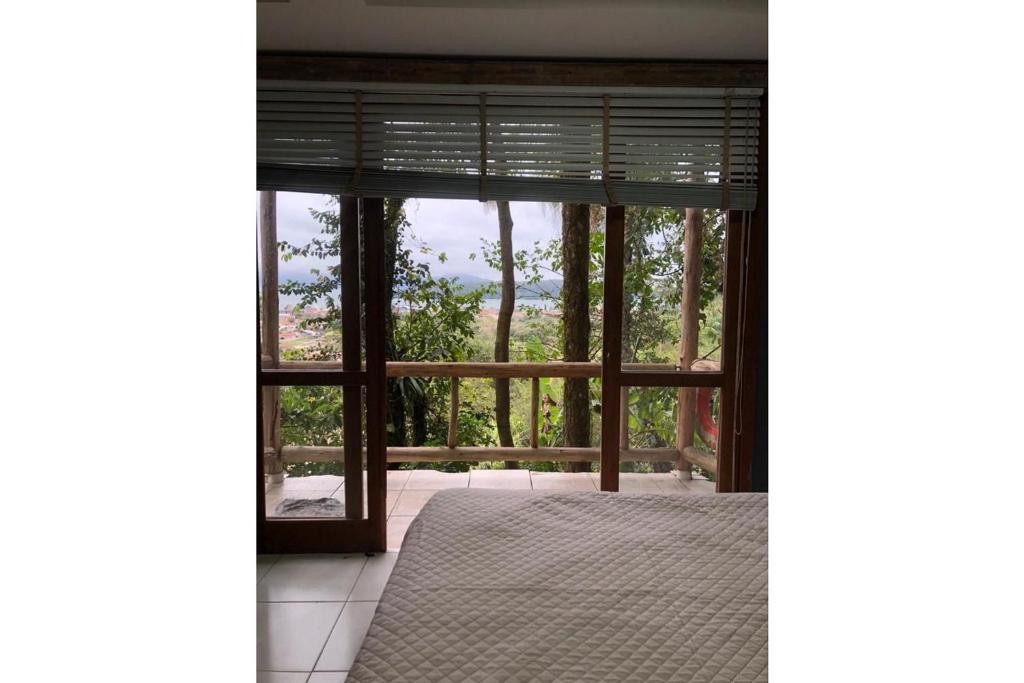  Suíte com piscina