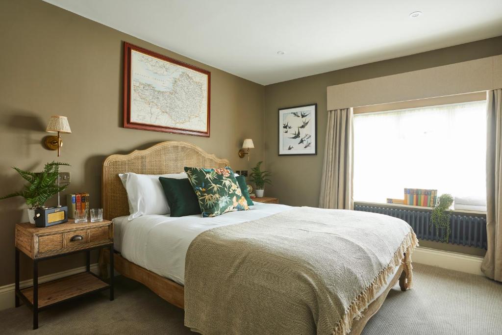 The Swan Inn - Deluxe Double Room