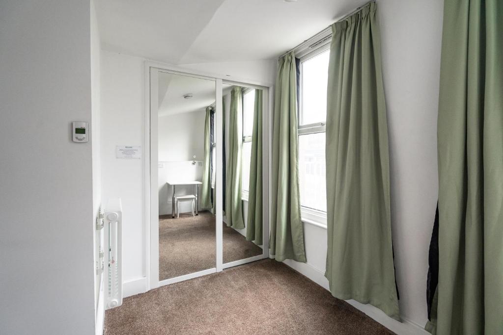 H.V Apartments - Appartement D'une Chambre