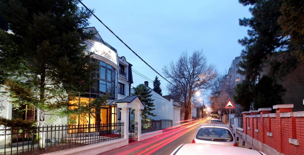 Garni Hotel Vozarev - Resim 37