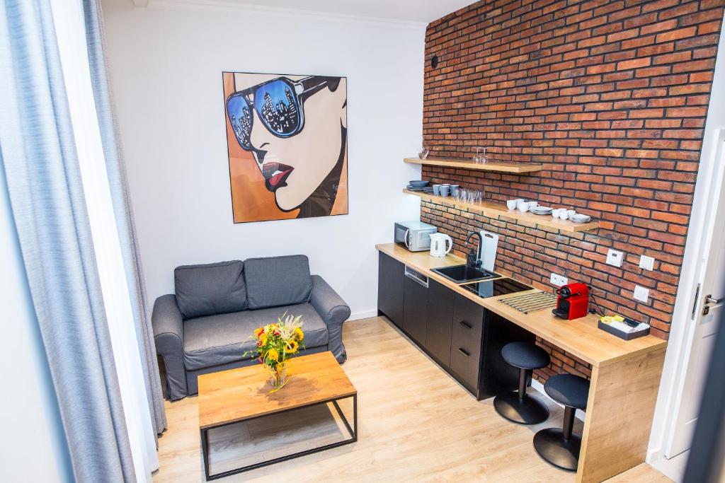 Kuchyňa alebo kuchynka v ubytovaní Cracow Rentals Zacisze