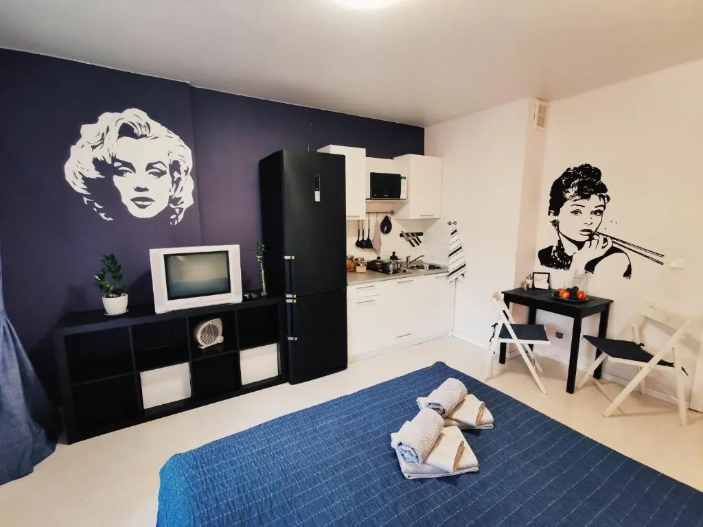 La Femme Studio, Kudrovo, Russia
