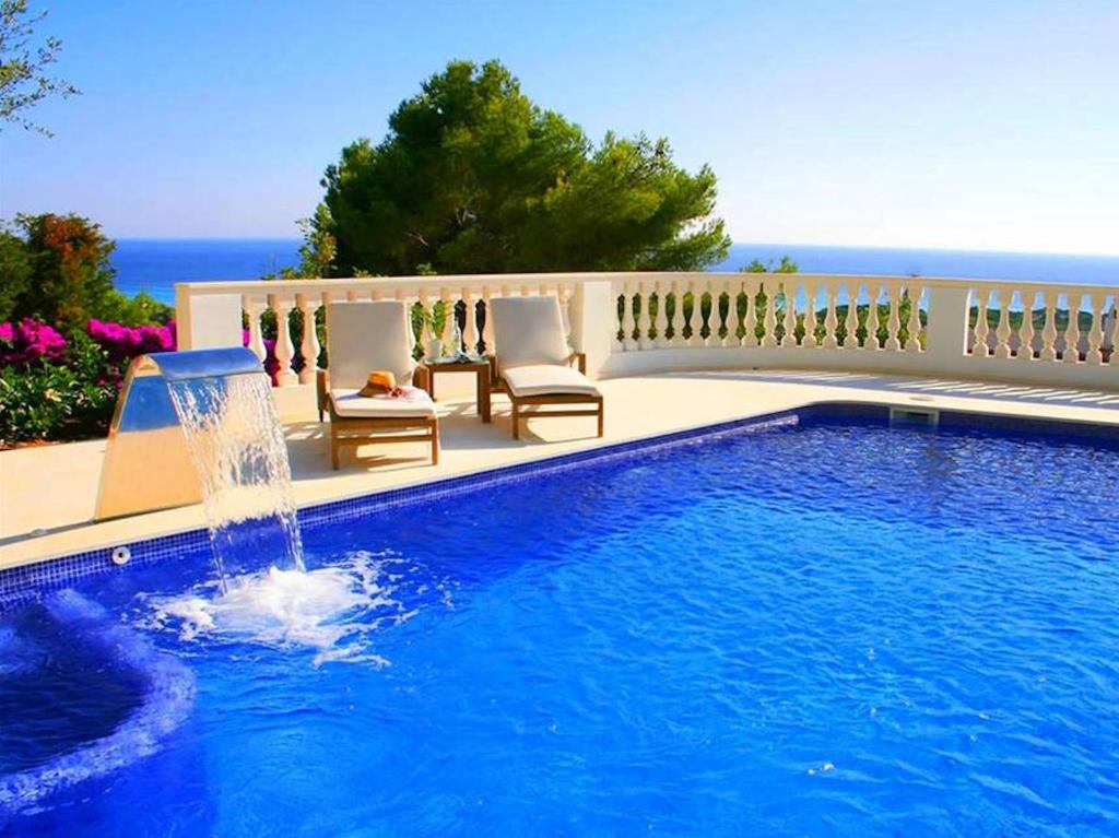 Villa Increible - 5 bedroom luxury villa - Great pool and ...